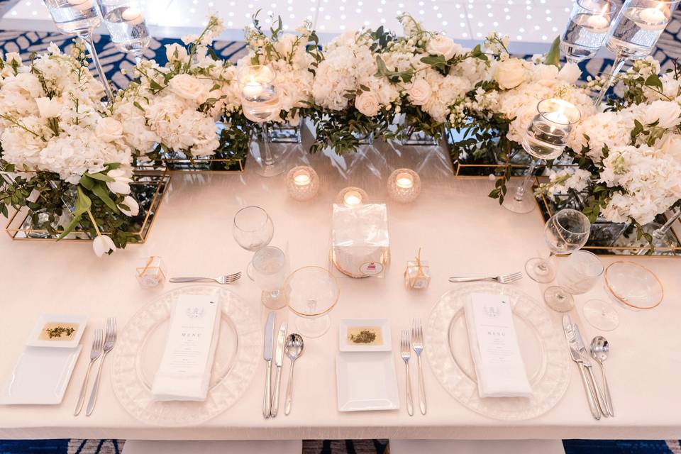 Sweetheart table