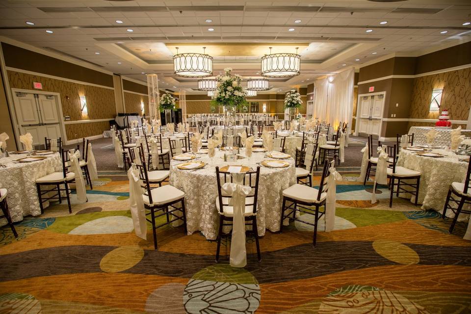 Our Beautiful Tango Ballroom can accommodate up to 350 guests