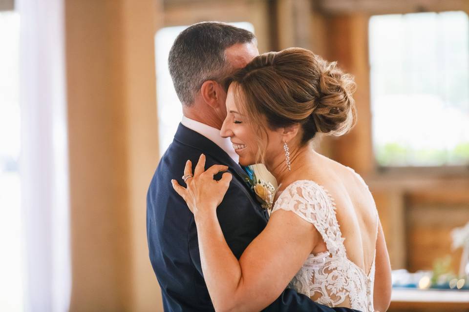 Bride and Groom First Dance