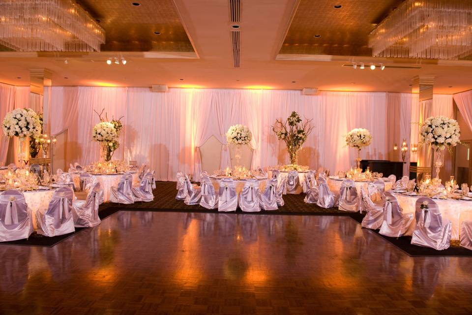 Reception uplighting