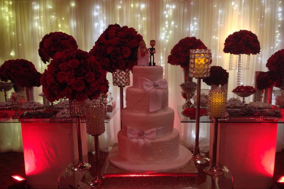 4 layered wedding cake