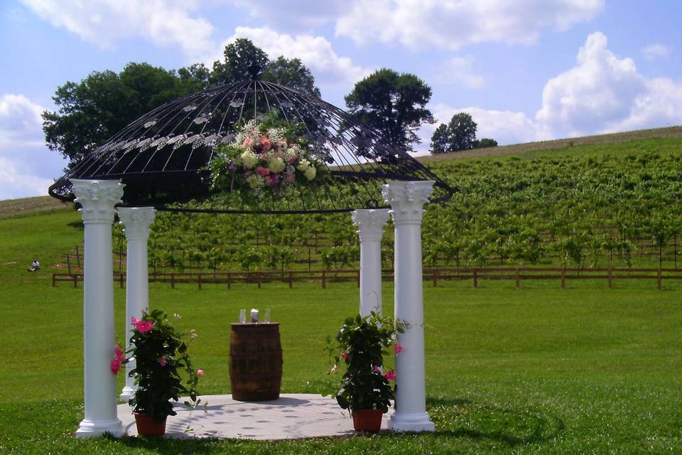 Cave Hill Vineyard & Winery