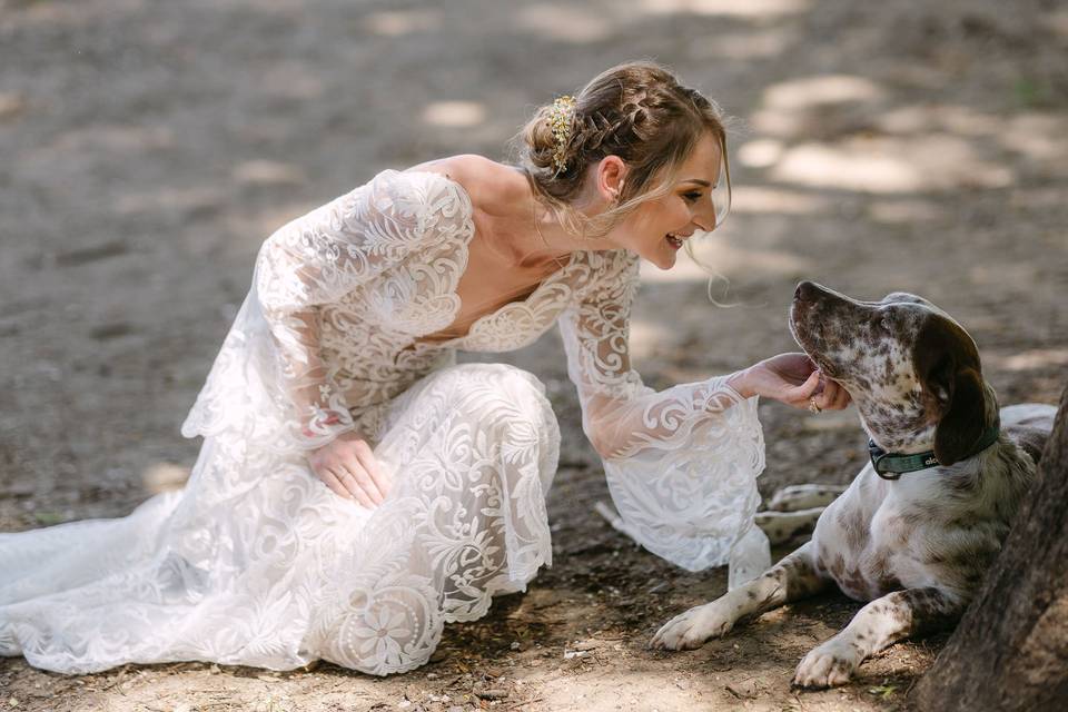 Bride and dog, Costa Rica