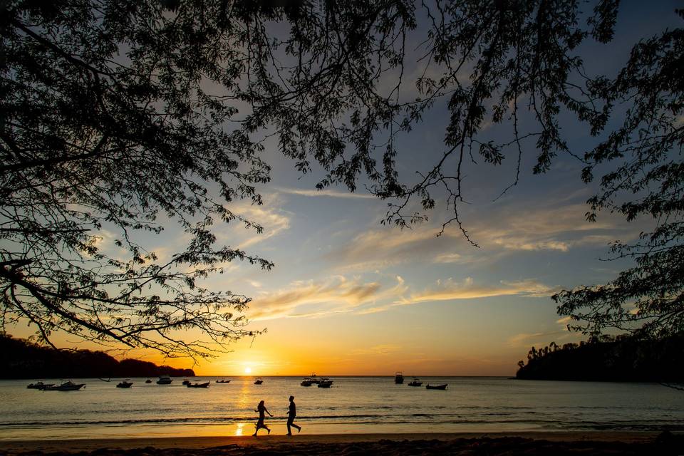 Sunset run in Guanacaste