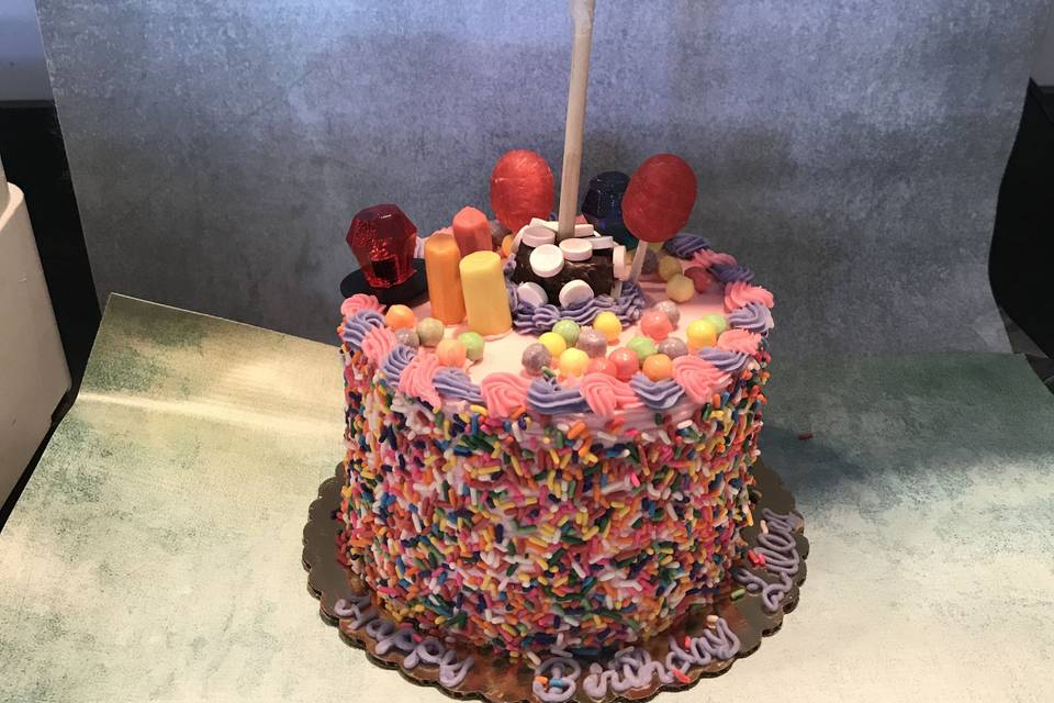 Mega candy cake