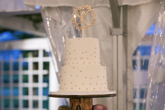 Tiered cake with donuts