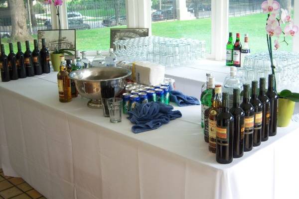 Twomaytoz Event Catering