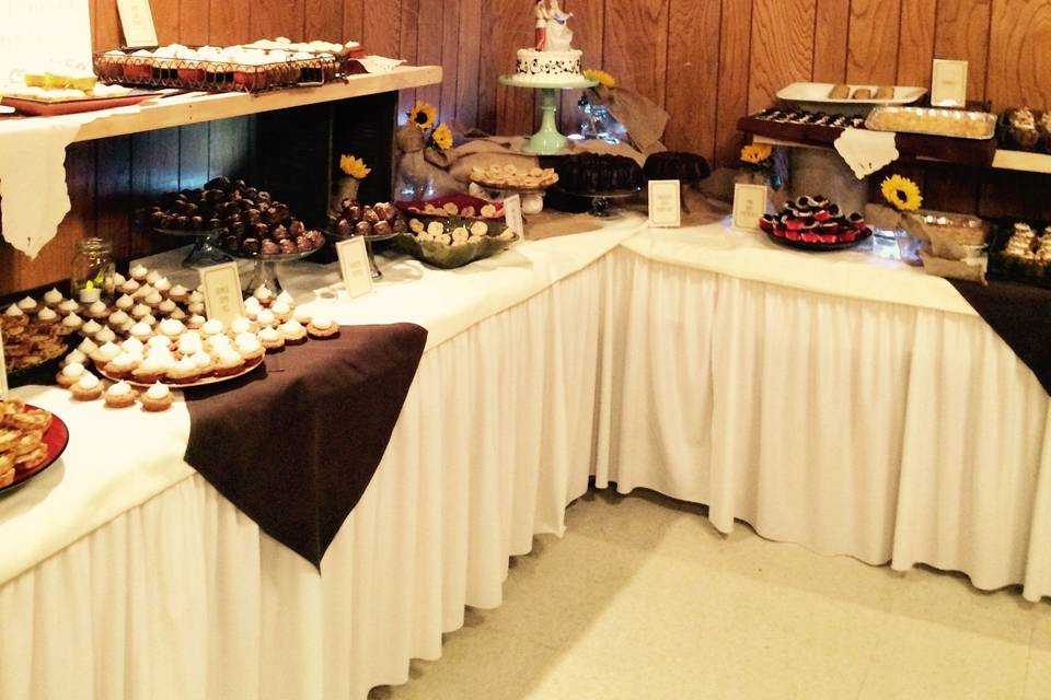 Autumn Dessert Table