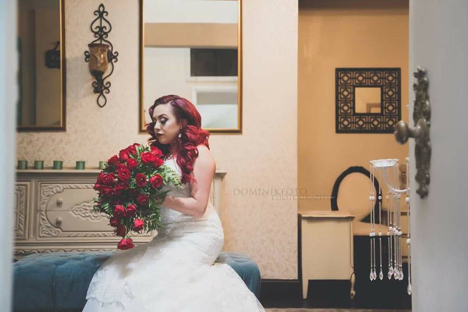 The bride holding her bouquet