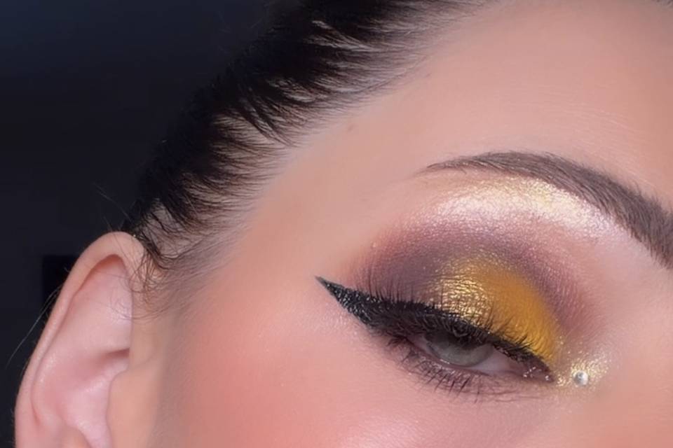 Dramatic Glam