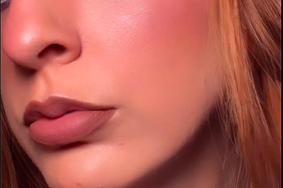 Smokey glam