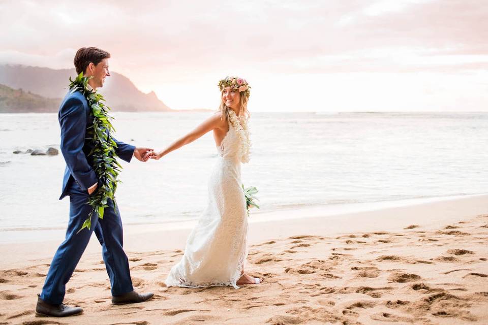 Kauai Elopements couple