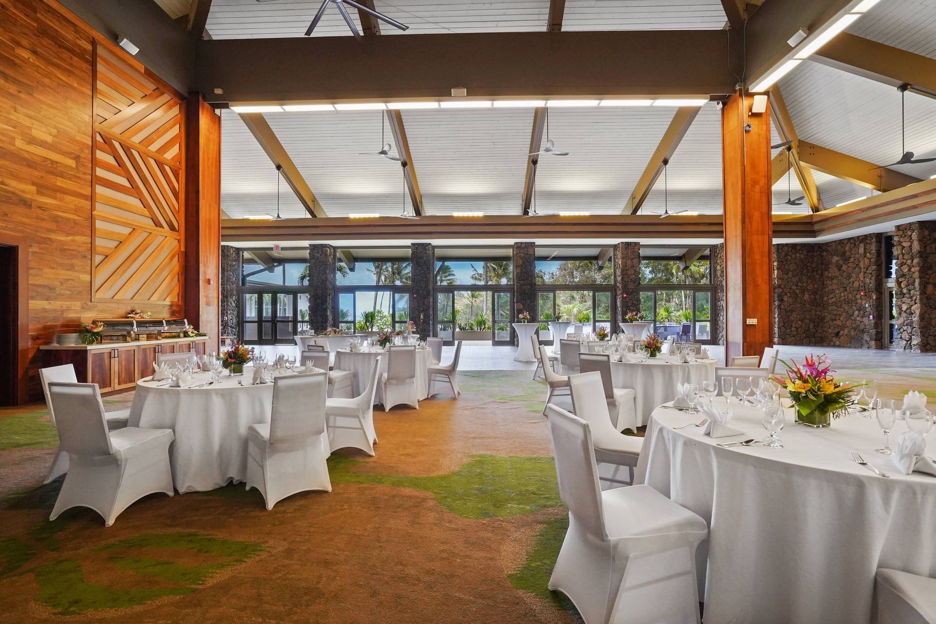 Hilton Garden Inn Kauai Wailua Bay  Venue  Kapaa, HI  WeddingWire