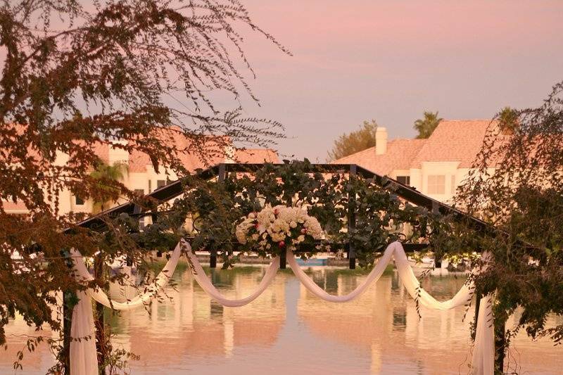 LAKESIDE HERITAGE GARDEN WEDDING - LV Wedding Connection