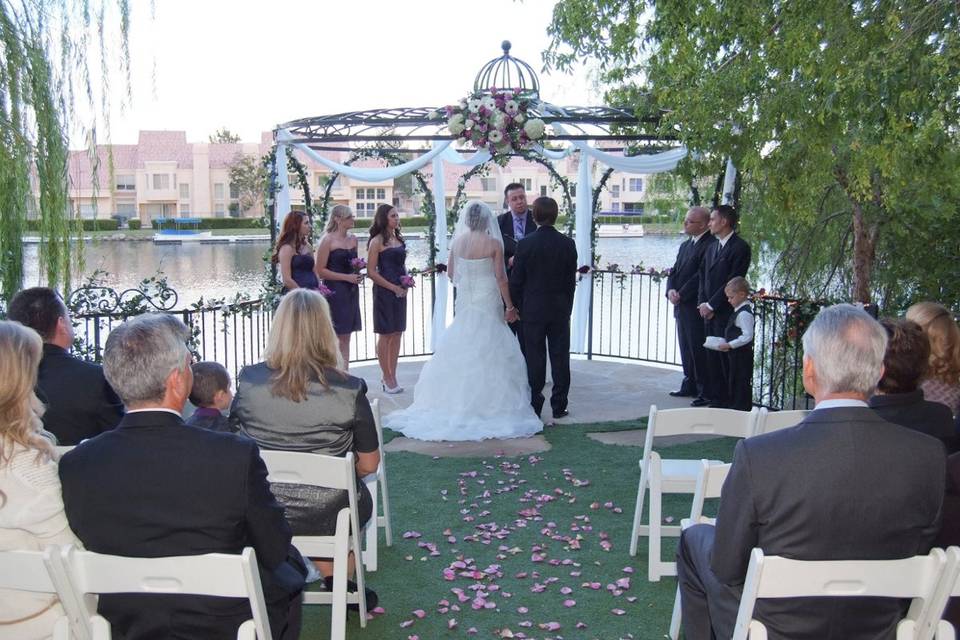 Lakeside Weddings and Events