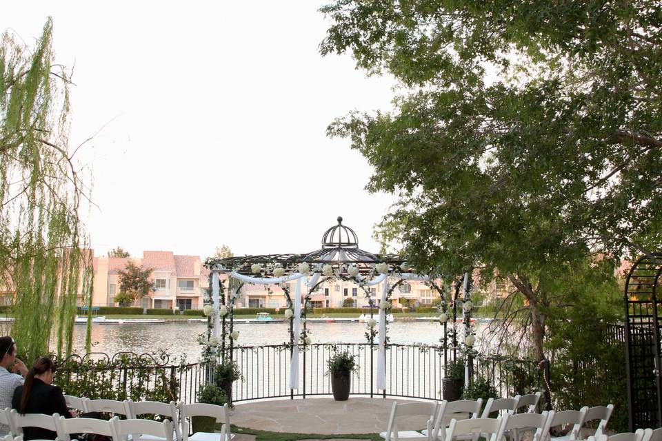 Lakeside Weddings and Events