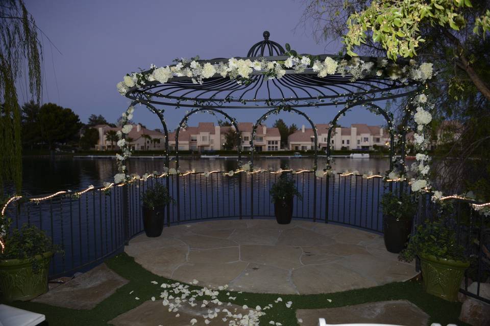 Lakeside Weddings and Events