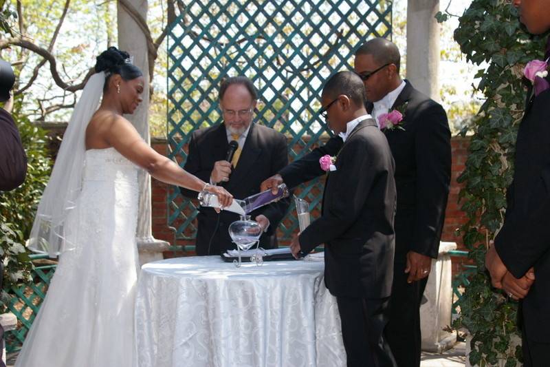 Bands of Gold Wedding Ceremonies