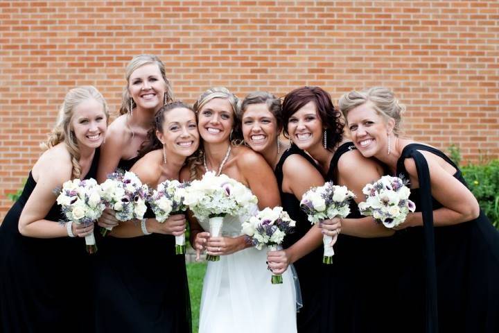 Bride and bridemaids