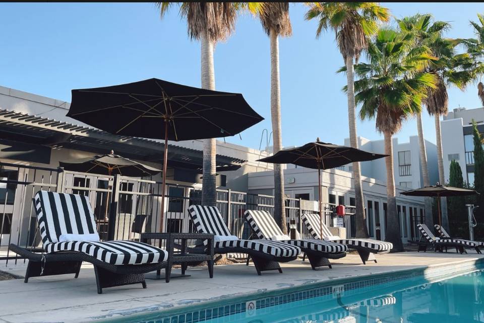 Marin Hilltop Hotel