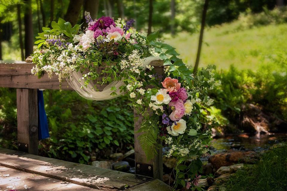 Spring Peony Bridge decor