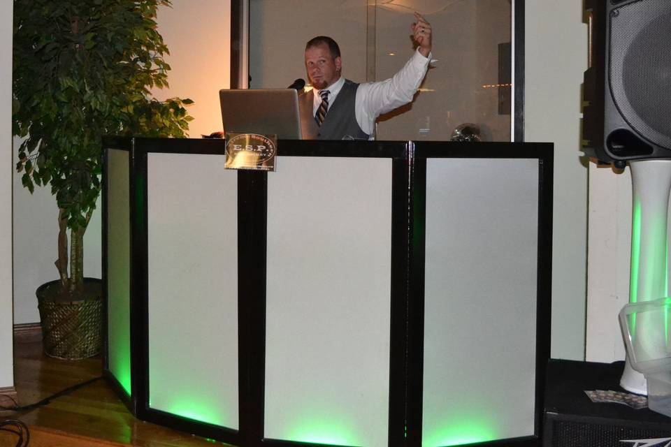 Dj at the booth