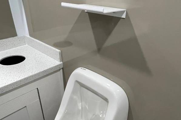 Flushless Urinal