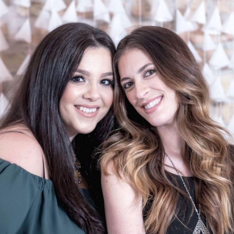 Ioana Qureshi & Jennifer Beyers