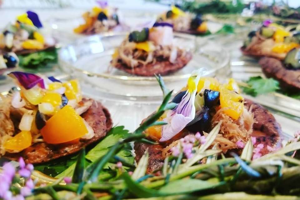 The blueberry duck tostadita