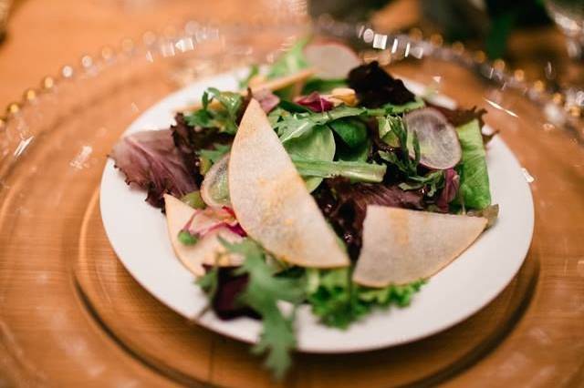 Simple pear honey walnut salad