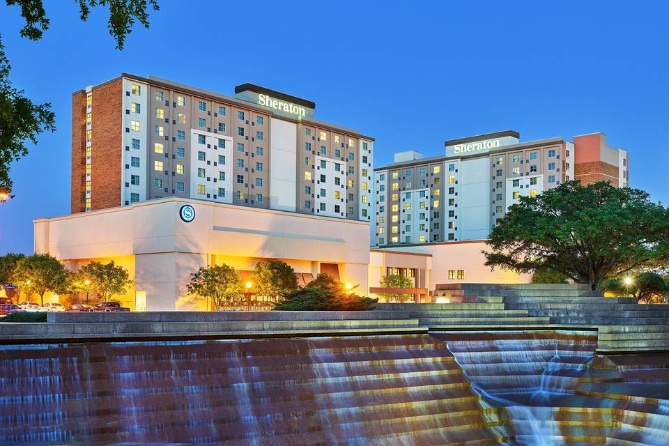 Sheraton Fort Worth Exterior