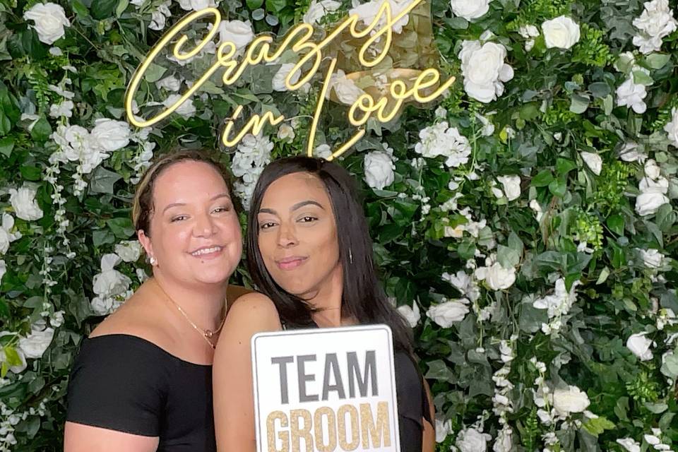 Team groom