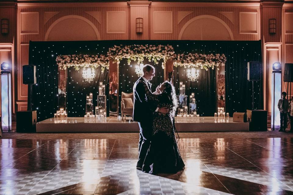 Reception stage decor