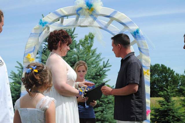 Truly Yours Weddings LLC