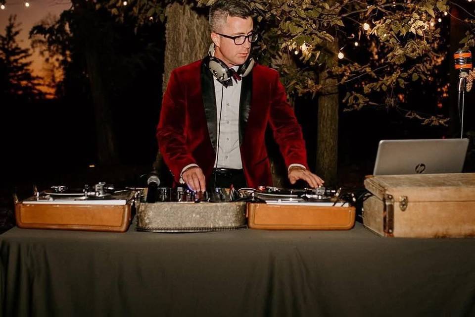 Dapper DJs