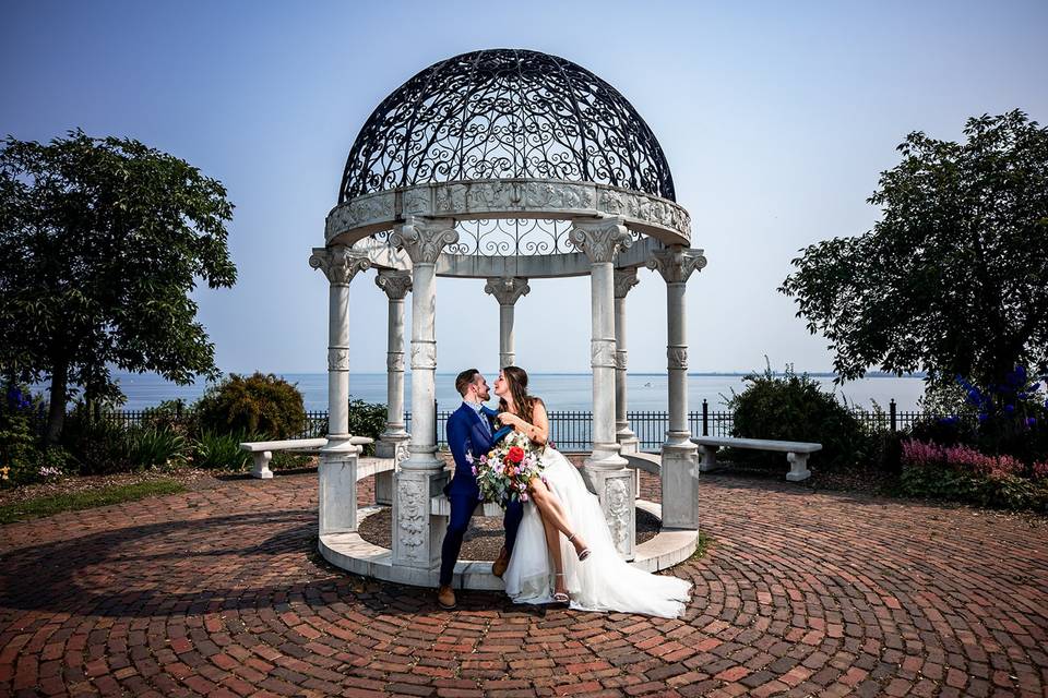 Duluth Rose Garden wedding
