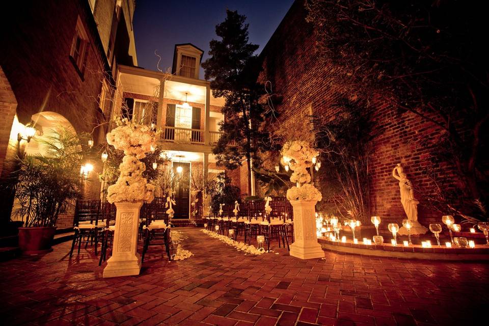 Private Garden Courtyard Ceremony