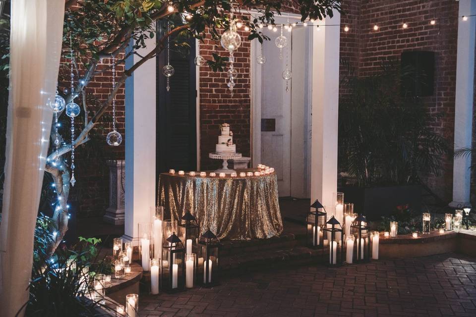 French Quarter Outdoor Weddnig