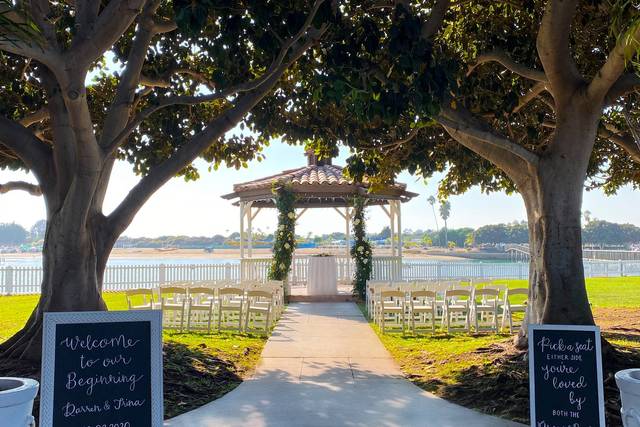 newport dunes waterfront resort wedding