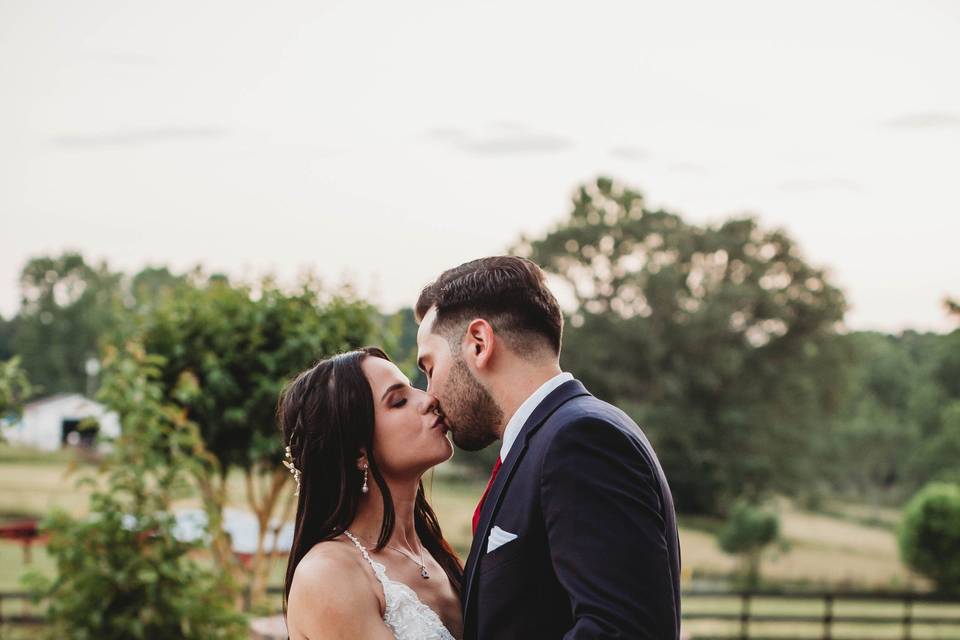 Romantic farm weddings