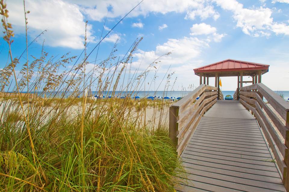 Walkover to beach ceremony