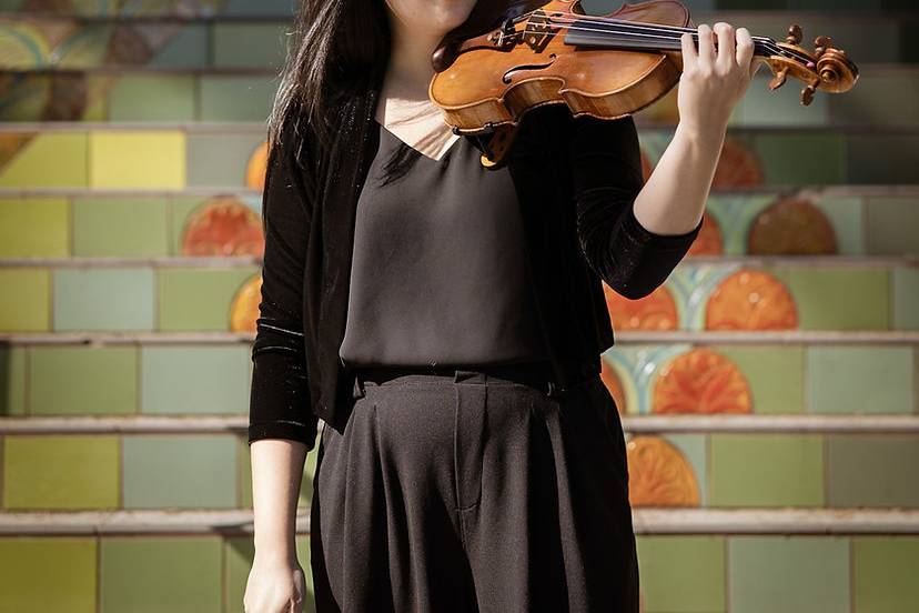 Mosaic Strings