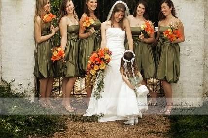 The bride with her bridesmaids