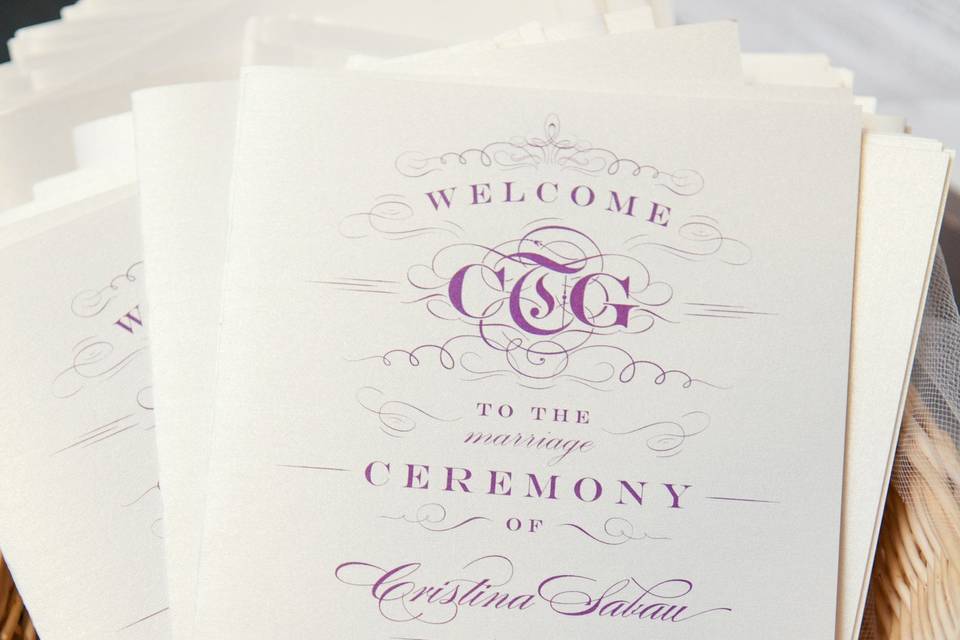 Iconic Love Collection: Cristina coordinating Ceremony Programs
Photo: Azure Blue Photography