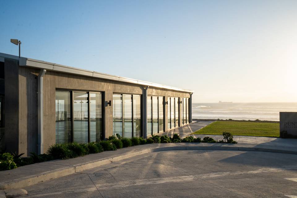 Punto Real Beachfront Venue