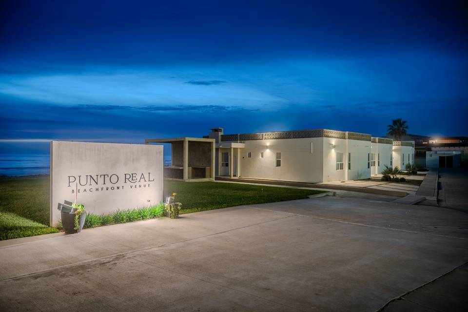 Punto Real Garden and Villass