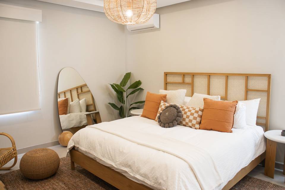Punto Real Villa Interiors