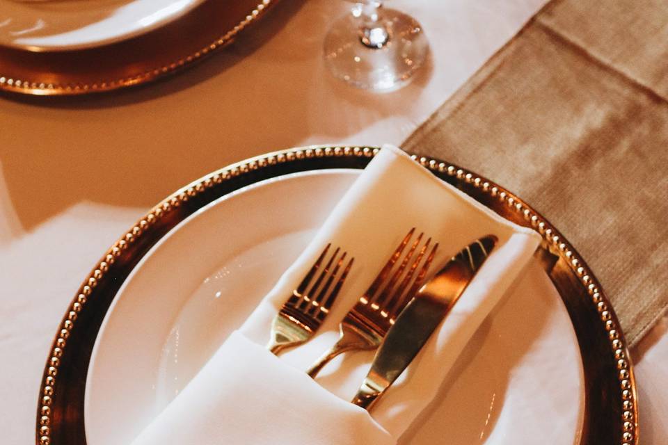 Dinnerware