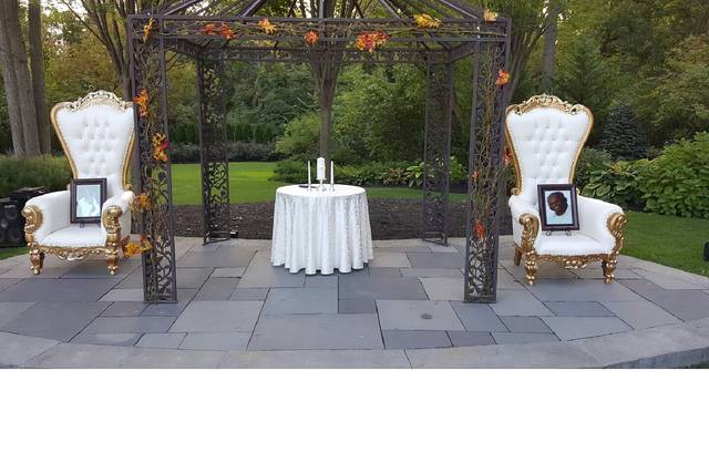 Luxe Luxe Rentals