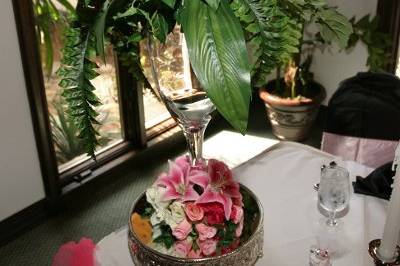 Sweetheart Table's arrangement